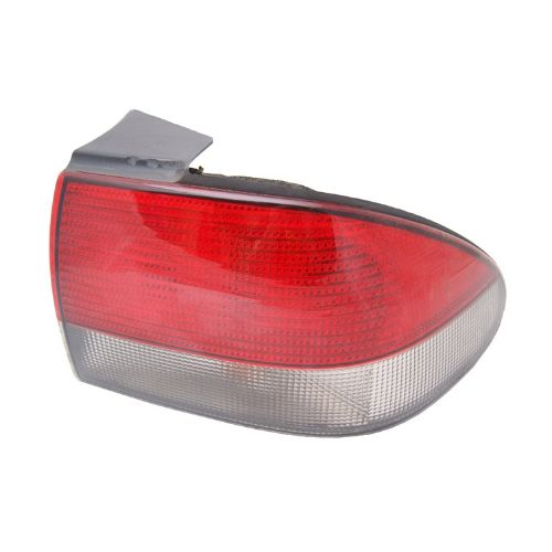 Recycled Genuine Saab Right Tail Light On Body 4831095
