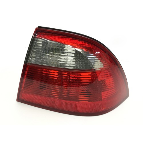 Recycled Genuine Saab Right Tail Lamp On Body 5142203