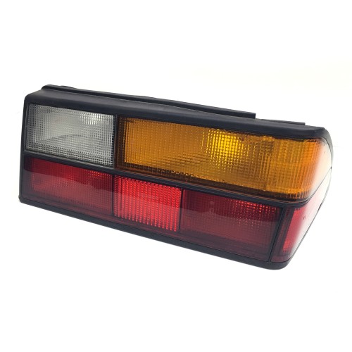 Recycled Genuine Saab Right Tail Light On Body 8585887
